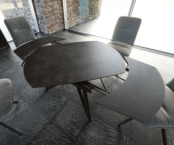 Extendable Ceramic Dining Tables