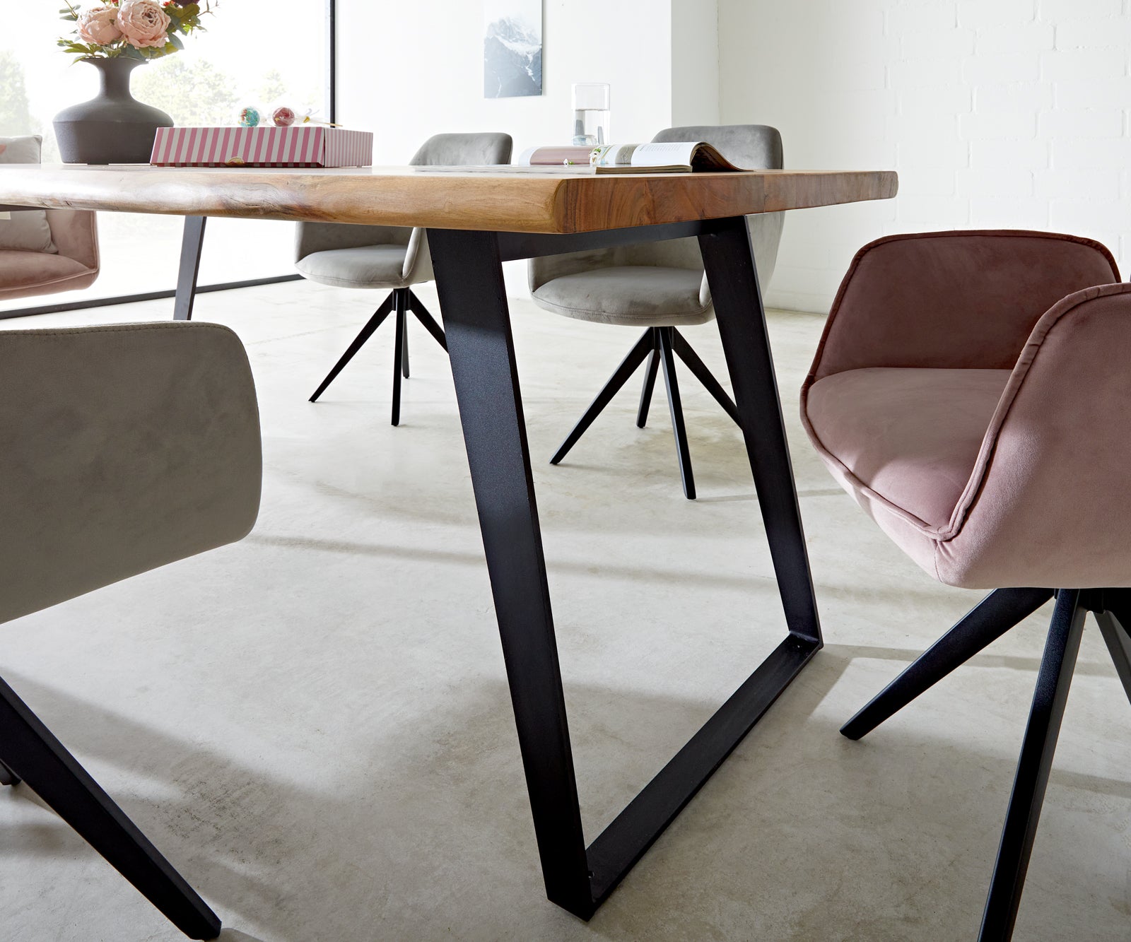 Dining Table Olympus Live Edge 200cm Acacia Wood Natural Slanted Frame Black 55mm Top