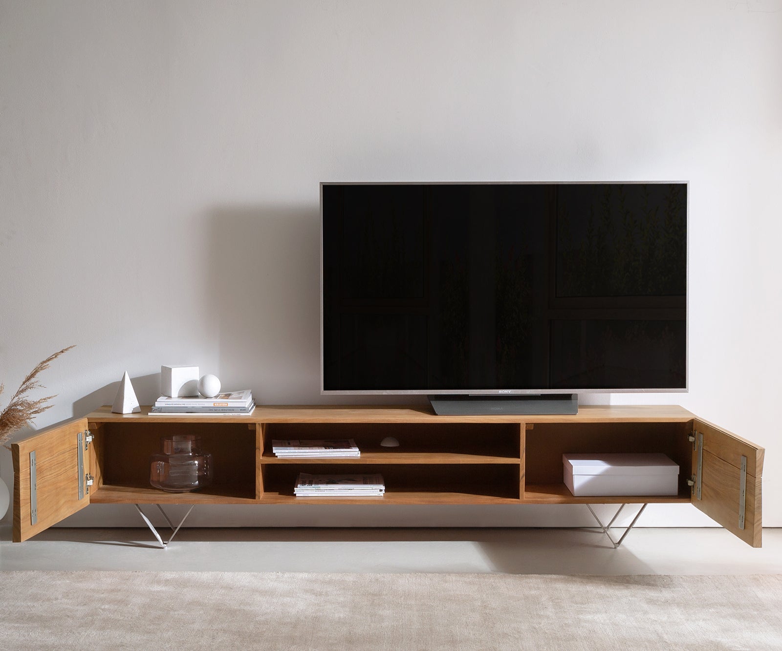 TV Stand Kayu 200cm 2 Doors 2 Compartments Acacia Wood Natural V-Feet Silver