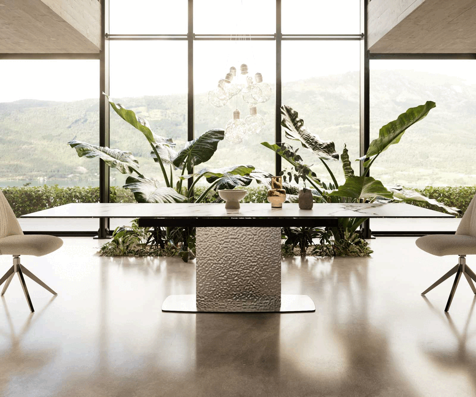 Dining Table Aurora 200-300x100cm Ceramic Gold Central Frame Silver