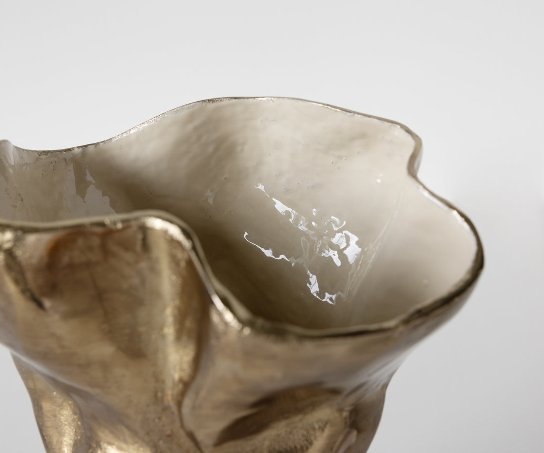 Vase Mimoro 28 x 24 x 38 cm Aluminium Champagne Ivory Handmade