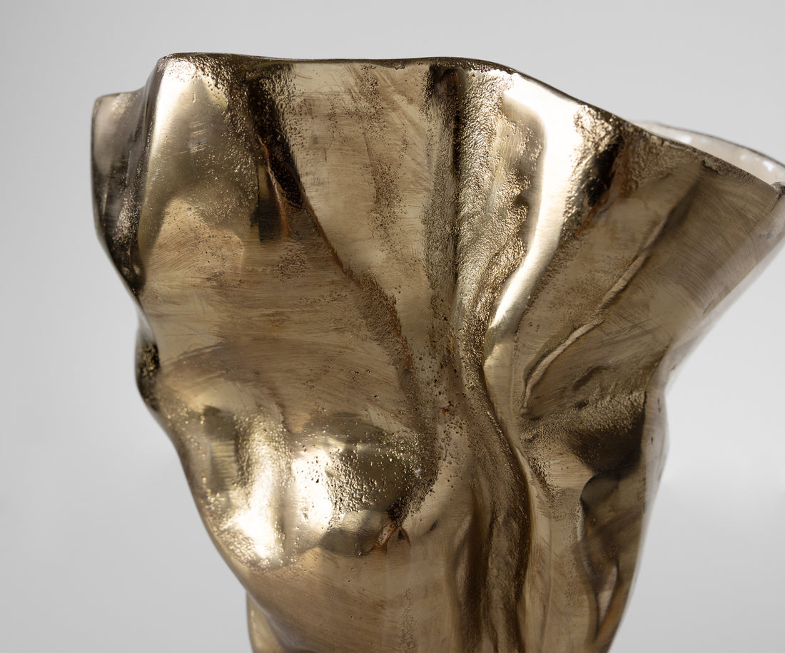 Vase Mimoro 28 x 24 x 38 cm Aluminium Champagne Ivory Handmade