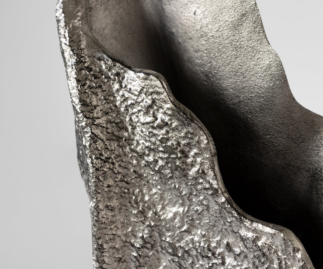Vase Cavira 29 x 16 x 48 cm Aluminium Platinum Handmade