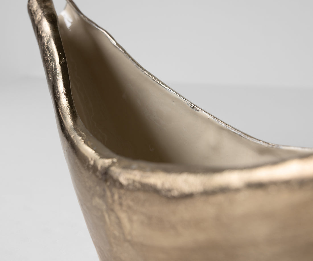 Sculpture Navira 51 x 13 x 20 cm Aluminium Champagne Ivory Handmade