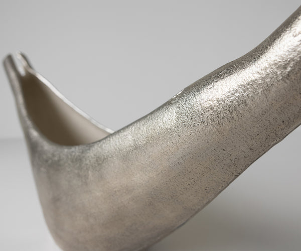 Sculpture Navira 77 x 17 x 31 cm Aluminium Platinum Opal Handmade