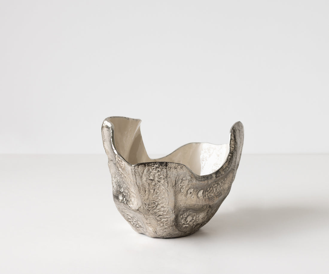 Bowl Valena 33 x 20 x 22 cm Aluminium Platinum Opal Handmade