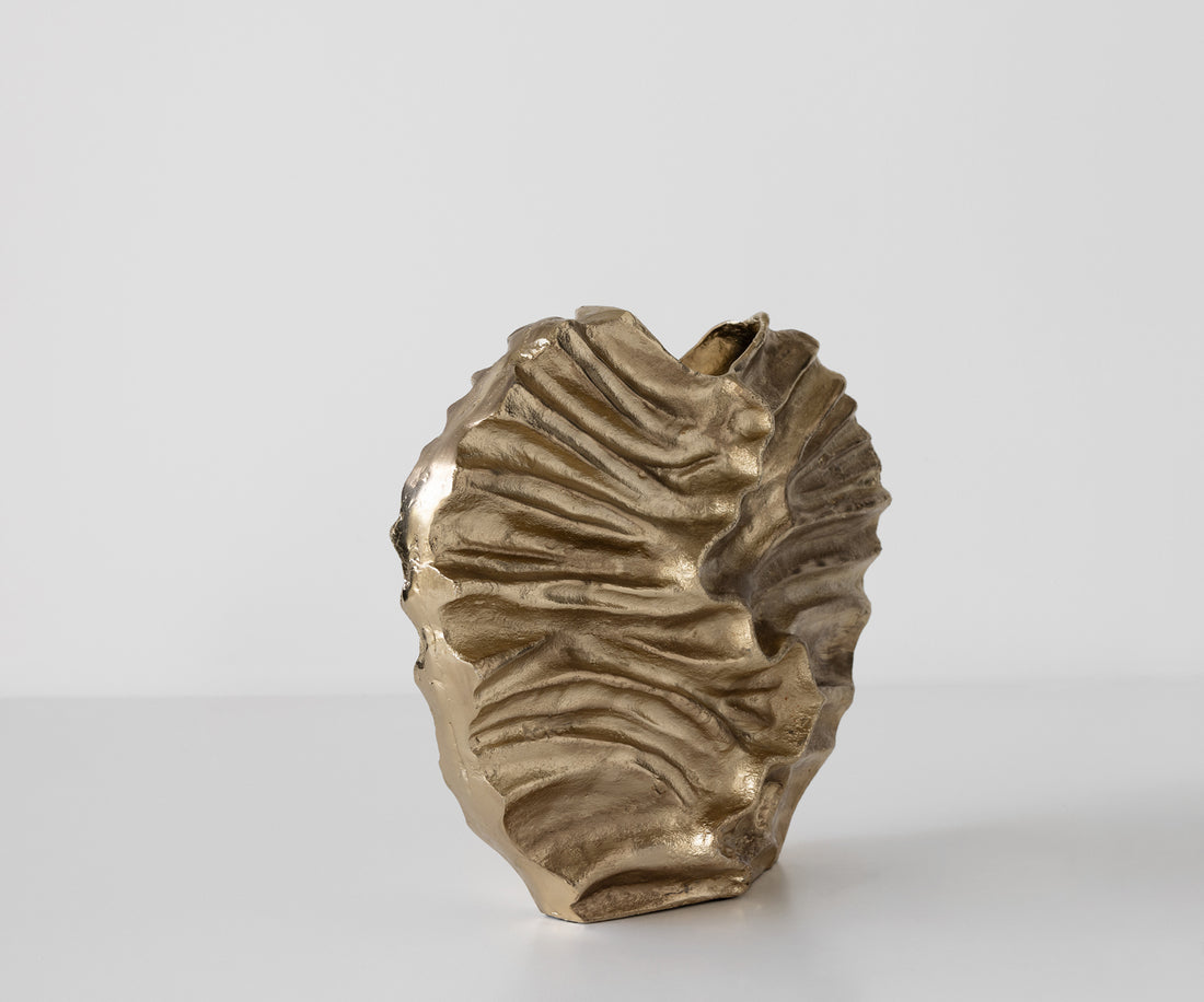 Vase Nerina 47 x 18 x 42 cm Aluminium Champagne Ivory Handmade