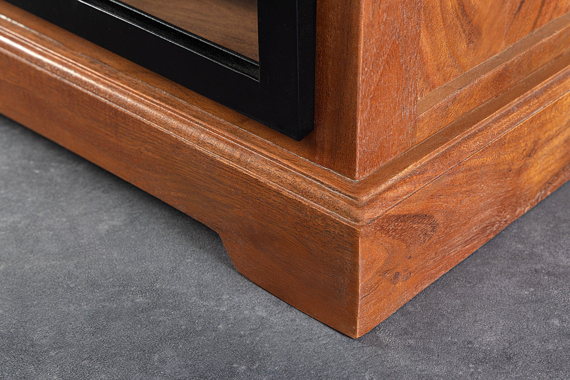 TV Stand Conquest 160cm Acacia Wood Brown
