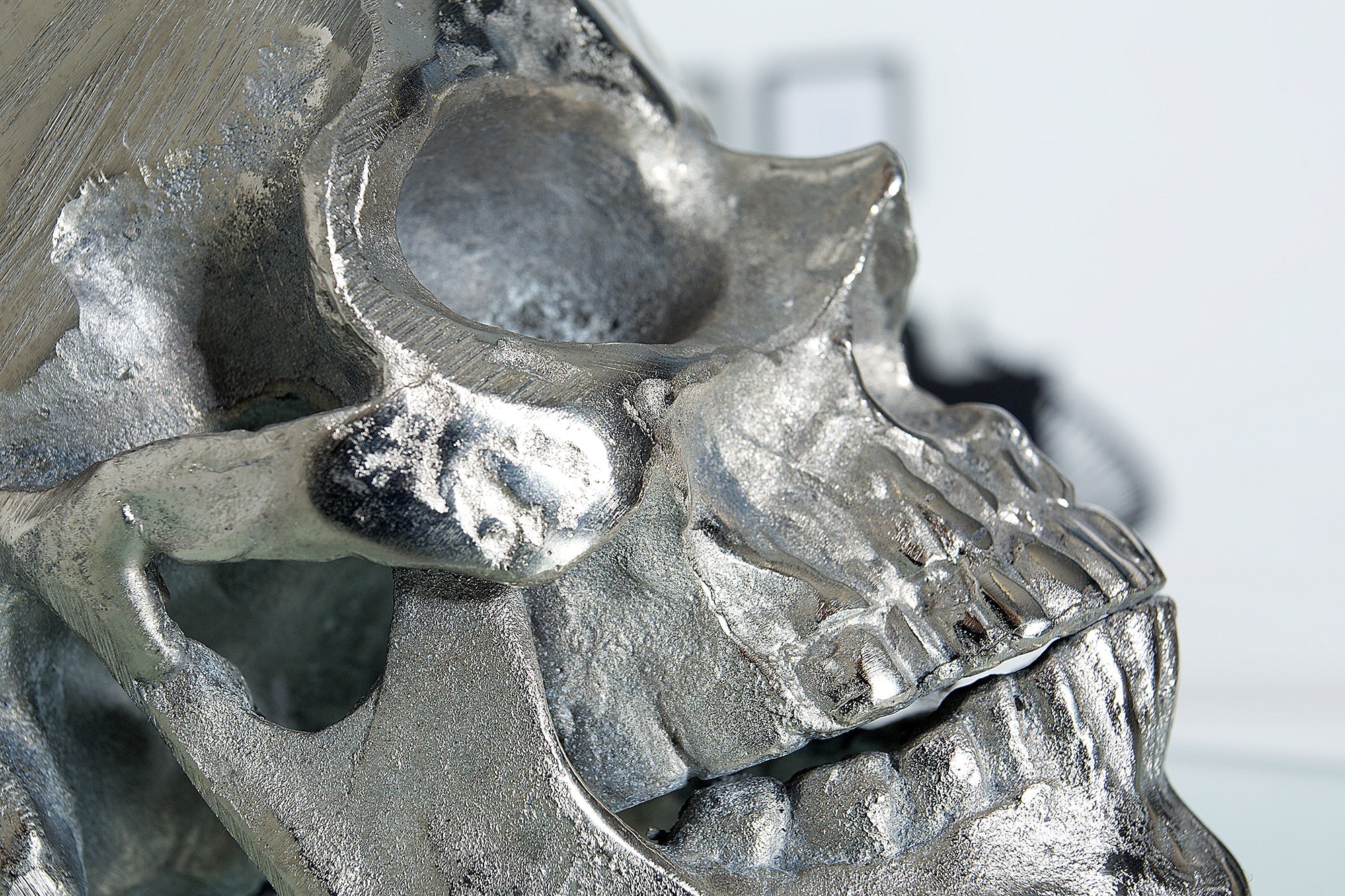 Table Lamp Skull 44cm Metal Black