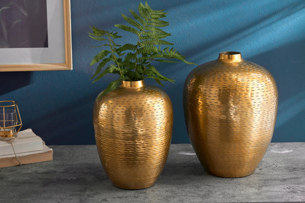 Set Of 2 Vases Oriental 27cm/32cm Hammered Metal Gold