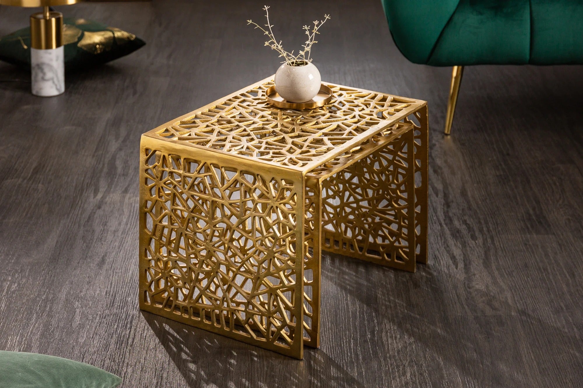 Set Of 2 Nesting Coffee Tables Abstract 39cm/50cm Metal Gold