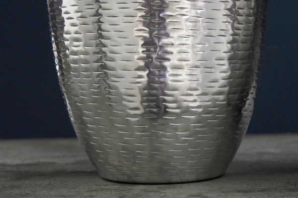 Set Of 2 Vases Oriental 27cm/32cm Hammered Metal Silver