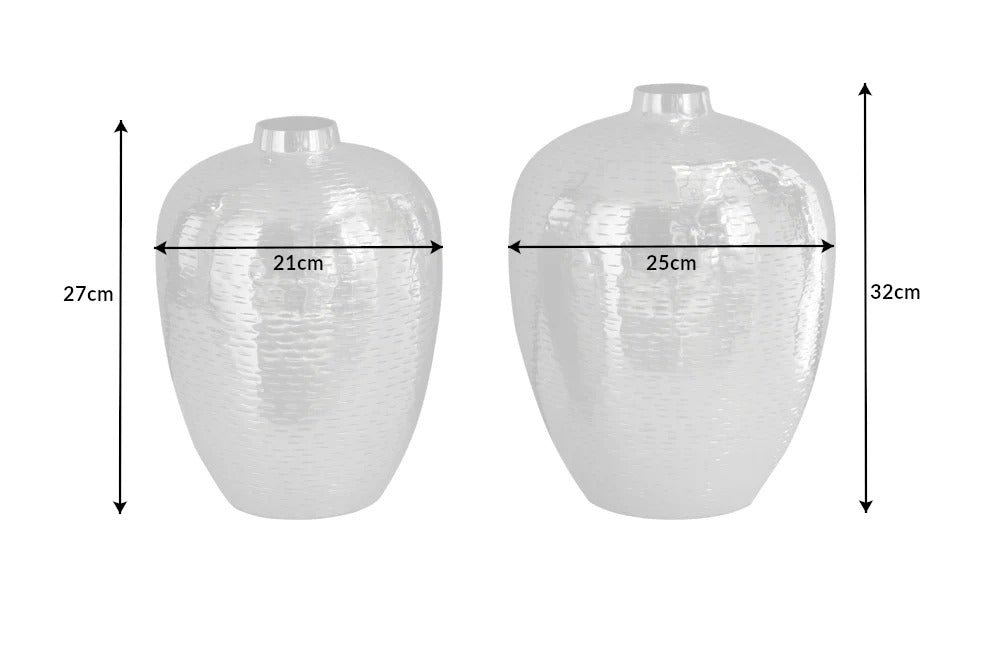 Set Of 2 Vases Oriental 27cm/32cm Hammered Metal Silver