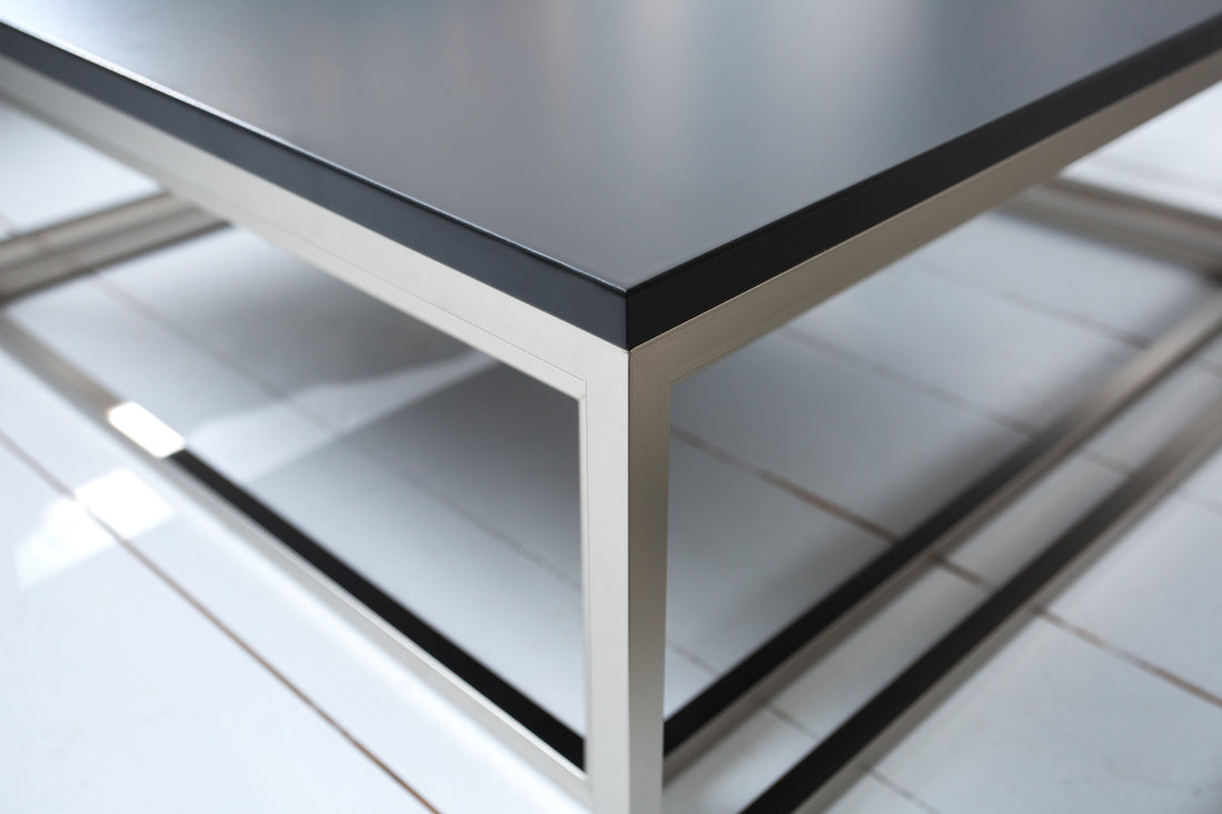 Set Of Two Nesting Coffee Tables Elements 65cm/75cm Metal Black
