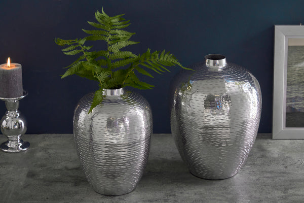Vase Oriental Hammered Metal Silver - Set of 2