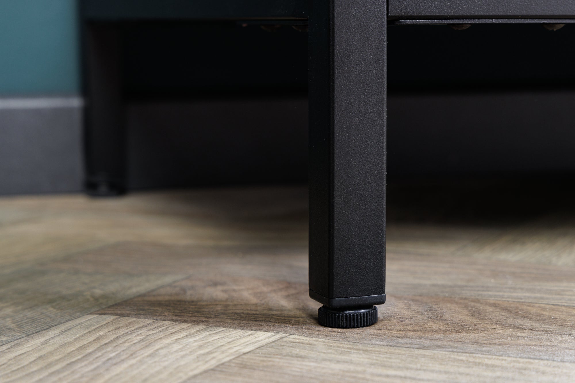 Cabinet Dura 102cm Ribbed Glass Metal Black